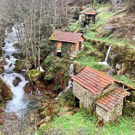 Nyaraló Casa Do Avo Serafim Cetos