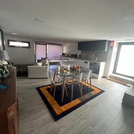 Casa Do Avo Serafim Nyaraló *