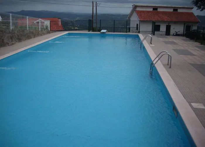 بيت للعطل Casa Do Avo Serafim Cetos