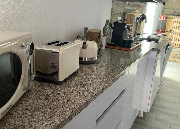 Casa Do Avo Serafim بيت للعطل *